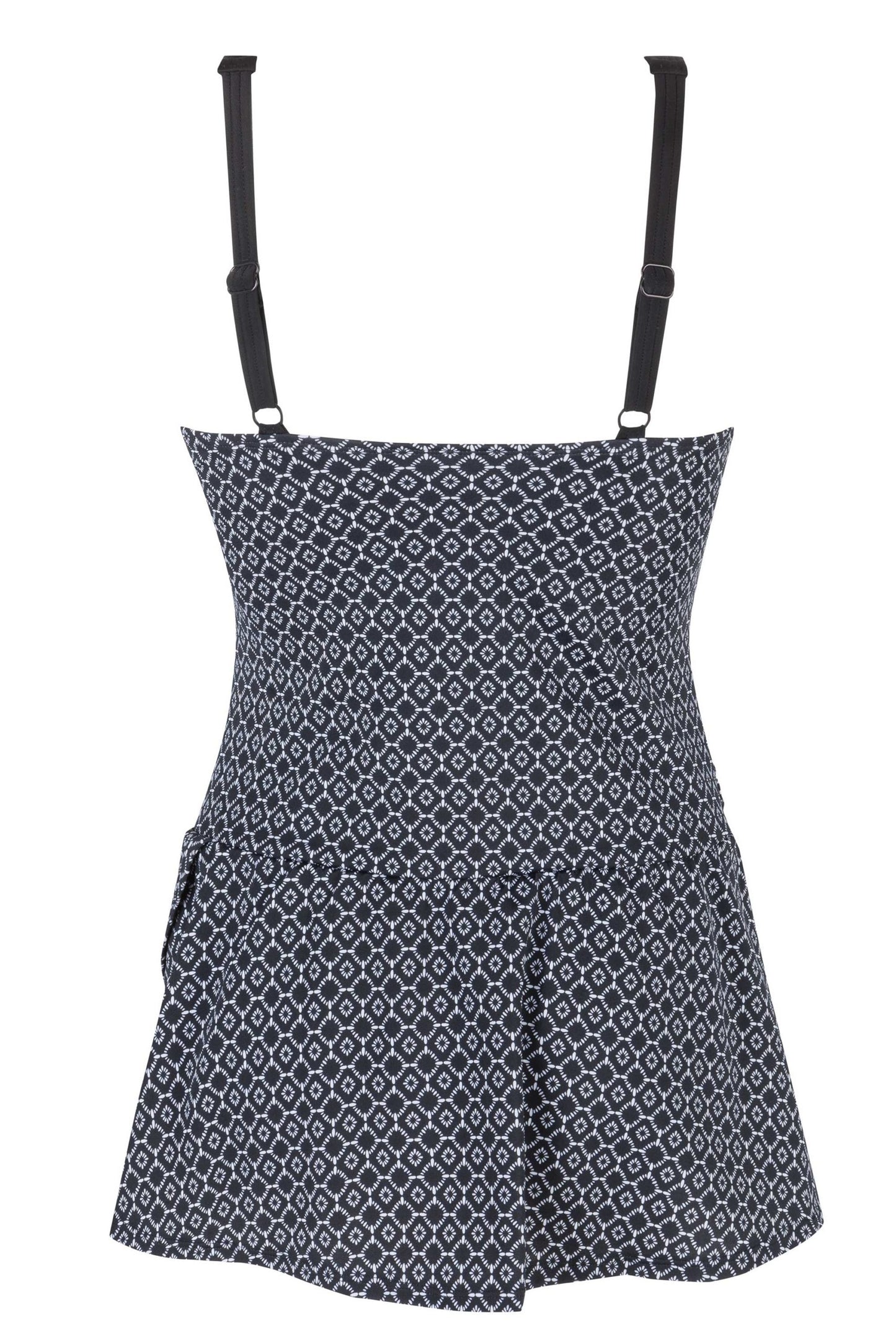 Ayon_Sarong_71113_black_white_b_CUTOUT