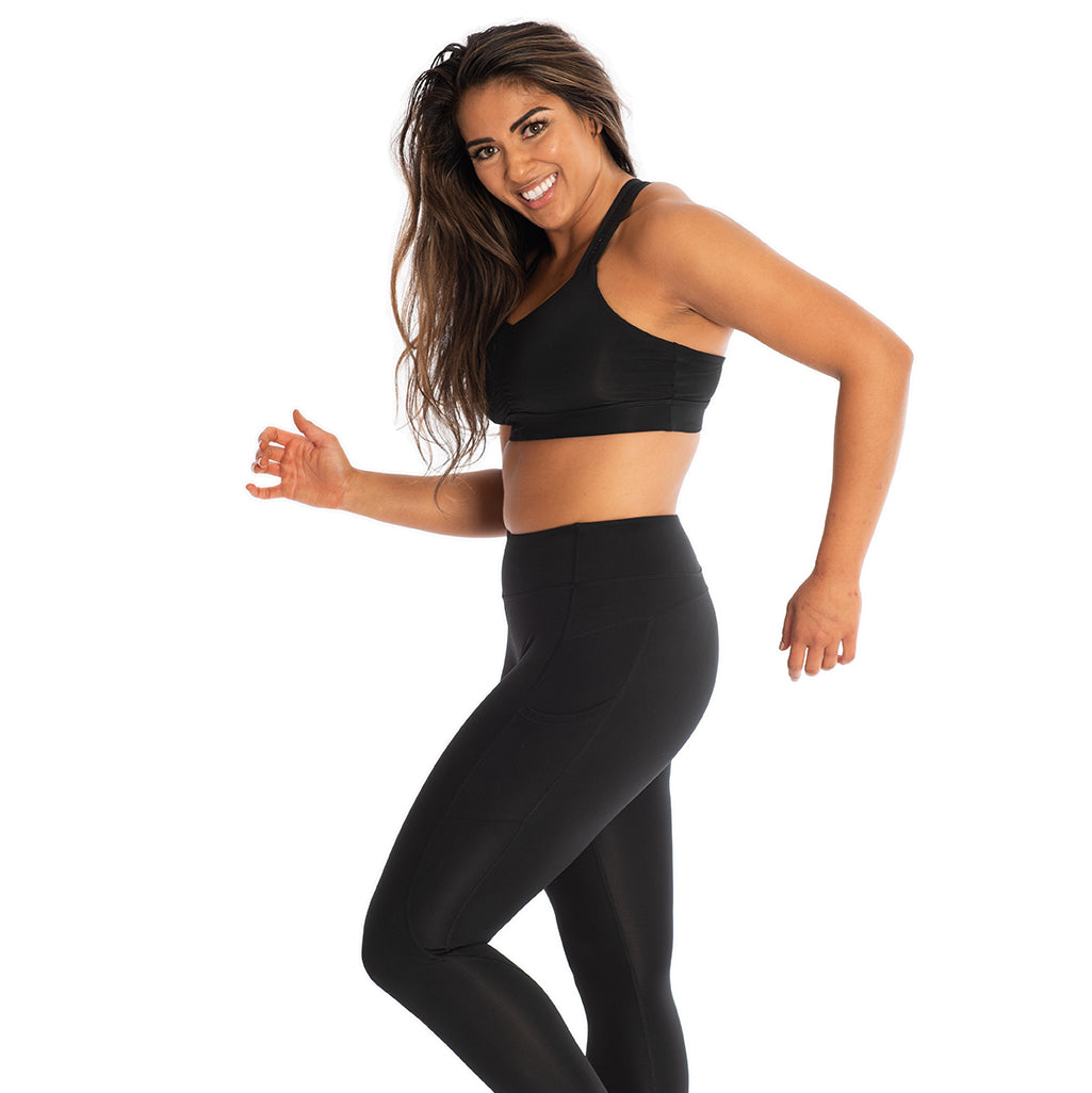 HDF-2020-F20-Studio-YBack-BooyaBlack-1419-1024x1024