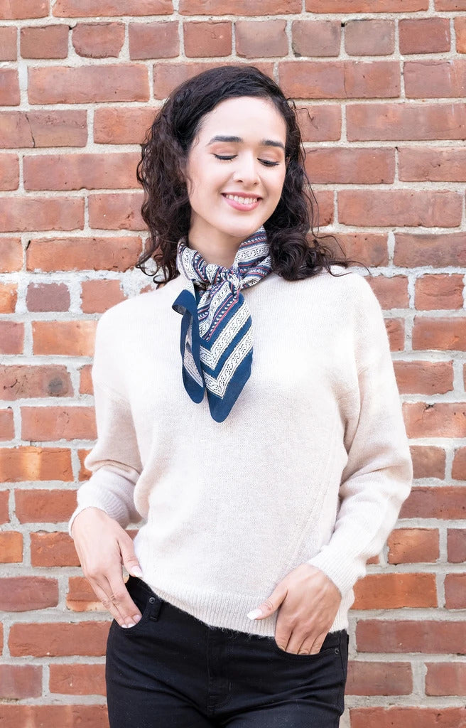 navy_stripe_30x30_scarf_05_1024x1024