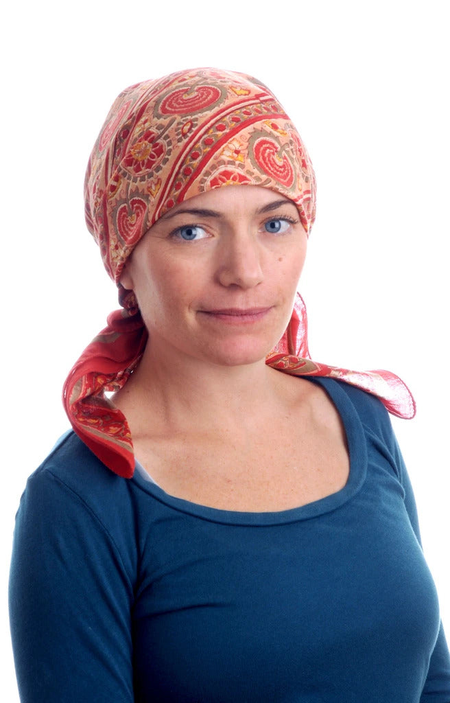 russian_apricot_stripe_30x30_bacf9b05-a3ab-44e6-a077-6ff2ac77ef31_1024x1024