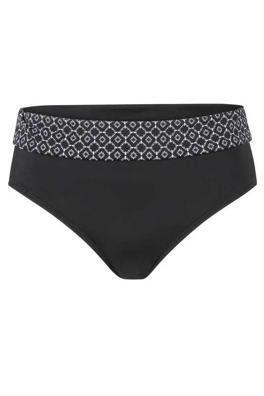 Ayon_HW_Brief_71118_black_white_f_CUTOUT