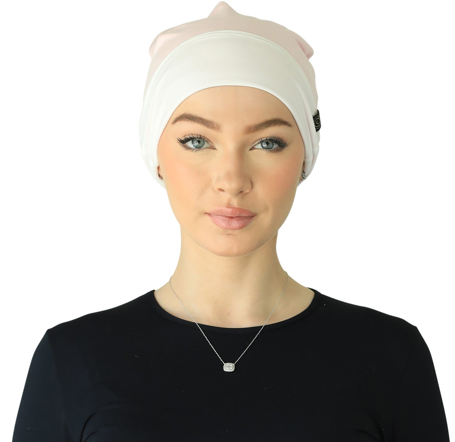 Bamboo-Slouchy-Beanie-pink-white-3